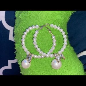 Pearl hoop bow earrings